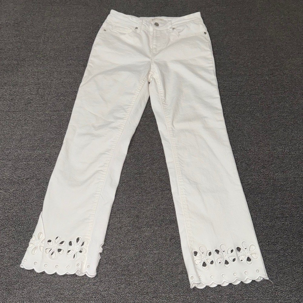 OAT New York White Eyelet Scallop Hem Straight Leg Jeans Size 4/27 Boho Casual
